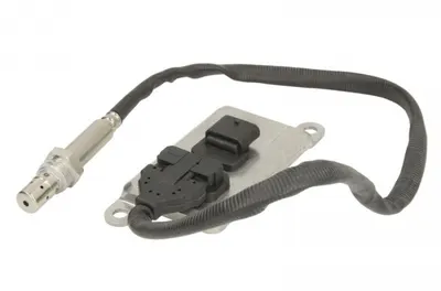 Senzor NOx (inainte de catalizator) potrivit MERCEDES ACCELO, ACTROS MP2 MP3, ACTROS MP4 MP5, ANTOS, ATEGO 2, AXOR 2, ECONIC, UNIMOG, ZETROS 471.943-OM936.916 05.05