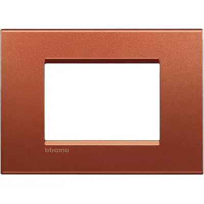 Rama ornament 3 module Bticino Living Light LNA4803RK, caramiziu
