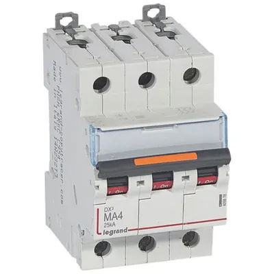 Disjunctor DX³ MA-3P-400V~-4A-25kA-magnetic simplu - 3M