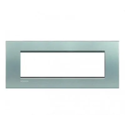 Placa ornament ,7 module, tech, living light, BTICINO