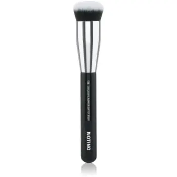 Notino Makeup Brushes Professional Domed Foundation Make-Up Brush 123 pensula pentru machiaj
