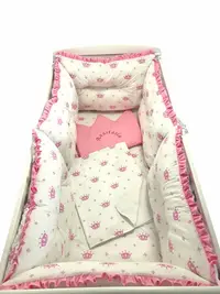 Lenjerie patut 140x70 cm cu 6 aparatori pufoase, cearsaf si paturica Coronite roz