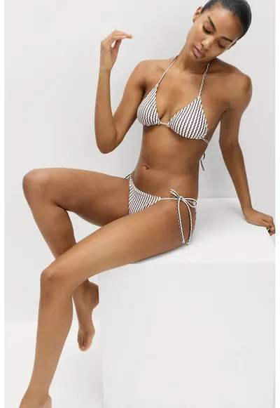 Top de baie triunghiular cu model - Alb/Maro