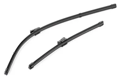 Set stergatoare parbriz VALEO SILENCIO X.TRM FLAT BLADE SET 574692, lungime 700 mm, 400 mm, fara carcasa, cu spoiler