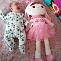 Papusa personalizata de plus Iepuras cu Fundita (XL)