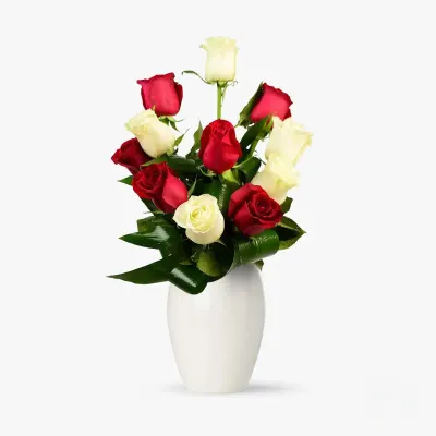 Buchet de flori - Alb si rosu