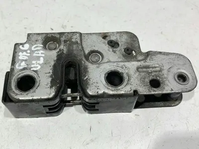 Broasca capota fata 5K2823509B Volkswagen Golf 6 (2008->)