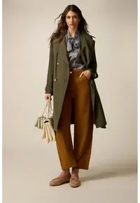 Blugi crop ampli din lyocell cu buzunare - Caramel