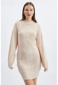 Rochie-pulover cu torsade - Crem