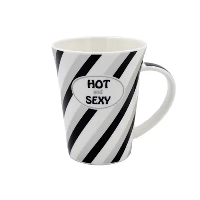 Cană din porțelan personalizată cu mesaj "HOT and SEXY"