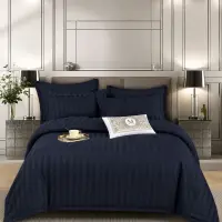 Lenjerie HoReCa, pat dublu, Damasc Finetat Deluxe cu Elastic, 6 piese, Bleumarin inchis