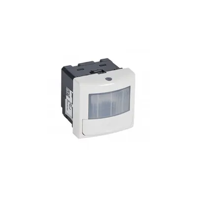BUS/KNX senzor de miscare Arteor - IP41 - 180° IR - range 8 m - alb