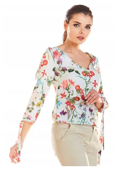 Bluza cu decolteu in V - maneci 3/4 si snur la mansete - - Ecru/Multicolor