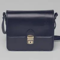 Geanta crossbody bleumarin din piele naturala, tip postas