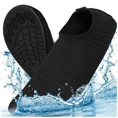 Pantofi de apa antiderapanti, marimea 42, uscare rapida, flexibili,plaja si inot