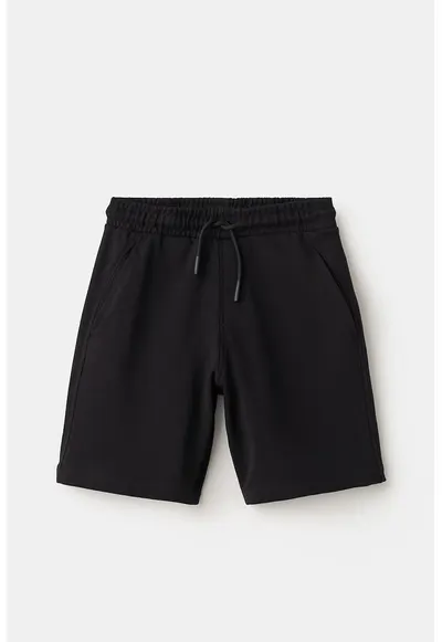 Pantaloni de trening scurti cu buzunare oblice - Negru