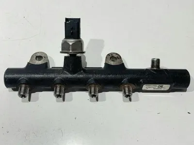 Rampa injectie 175210651R Renault Megane 3 facelift (2012-2016) 1.5 dci
