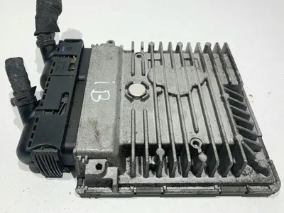 Calculator motor ecu 03L906023LC Seat Ibiza 4 (2008-2012) [6J] 1.6 tdi CAYB