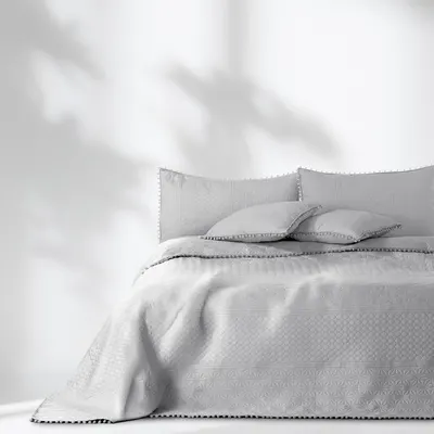 Cuvertură gri deschis 170x210 cm Meadore – Restilo