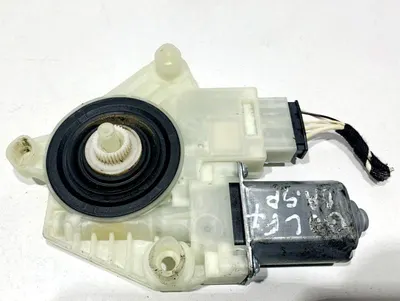 Motoras macara geam dreapta spate 5Q4959812D Volkswagen Golf 7 facelift (2017-2020)