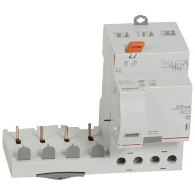 Bloc dif. adaptat DX³-surub-4P-400V~-40A-tipAC-300mA selec.-disj. 1modul/pol-fir trad.