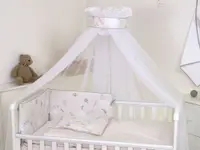 Baldachin din tul pentru patut bebe Airy Beige 160 x 600 cm suport prindere inclus