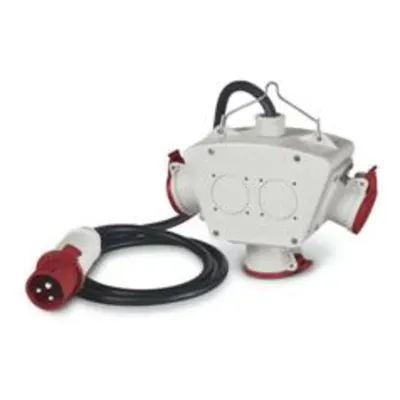 Multi -Way Adaptornip44 32a 3p+n+e 400v