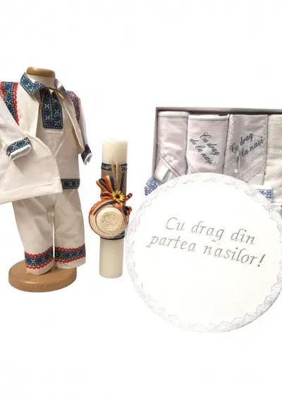 Set Botez Traditional Adi 4 a, 3 piese costumas traditional, cutie brodata si trusou brodat