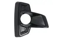 Grila bara fata dreapta plastic, negru lucios potrivit TOYOTA HILUX VIII 2018-2020