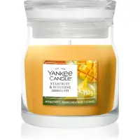 Yankee Candle Starfruit & Sunshine lumânare parfumată Signature 110 g