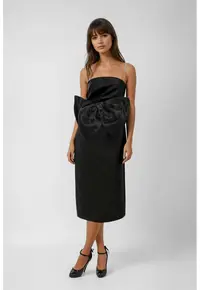 Rochie cu aplicatie funda supradimensionata - Negru
