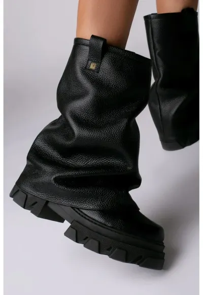 Bocanci Mooncrush piele bizonata neagra cu manson Marime