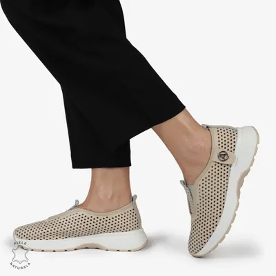 PANTOFI CASUAL dama din Piele naturala Perforata TIP SLIP-ON CRL1415 BEJ