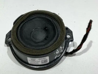 Boxa auto stanga / dreapta spate bose 8U0035416A Audi Q3 facelift (2014-2018)