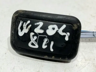 Buton deschidere haion A2048707151 Mercedes C-class facelift (2011-2015) [w204]