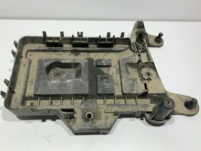 Suport baterie 1K0915333C Volkswagen Golf 5 (2004-2009)