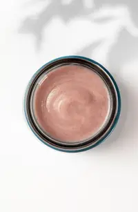 Forming Flakes Nude Noke