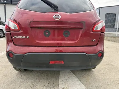 Bara spate completa culoare rosie - naj Nissan Qashqai plus 2 facelift (2010-2014) [J10]