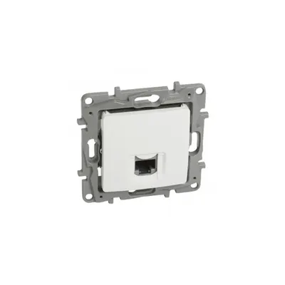 RJ 45 Cat.5 UTP priza Niloé - 360° shielded - alb