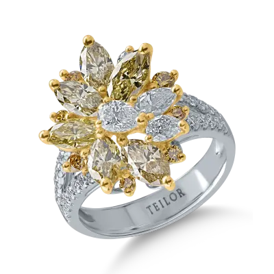 Inel din aur alb-galben cu diamante marquise, pear si rotunde de 3.12ct