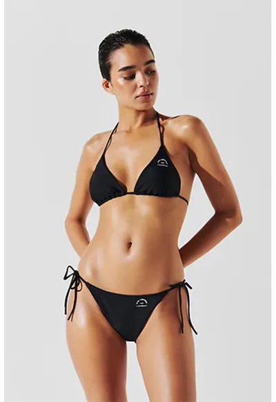 Sutien de baie cu cupe triunghiulare - Negru
