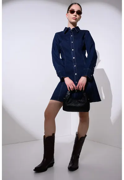 Rochie evazata de denim cu guler ascutit - Albastru paun