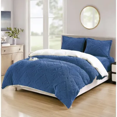Lenjerie de Pat Dublu, CoCoLiNo Ultra Pufoasa, cu Blanita Sherpa Alba, 4 piese, Cearsaf cu ELASTIC, Model Traditional 3D, Albastru