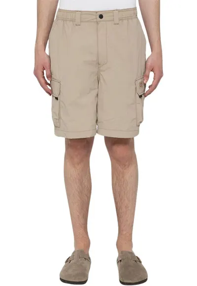Pantaloni scurti cargo cu model uni si buzunare multiple