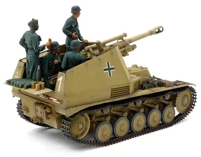 Model asamblabil Tamiya Militari: Tancuri - Tun autopropulsat german 'Wespe' Front italian, 4 figurine