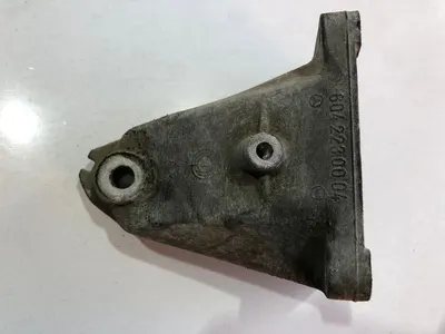 Suport motor dreapta 6042230004 Mercedes E-Class (1995-2002) [W210] 2.2d