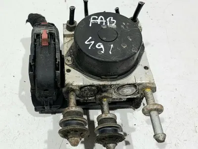 Pompa abs 6R0907379S Skoda Fabia 2 facelift (2010-2014) 1.2 benzina; 1.2 tsi CGPA; CBZA