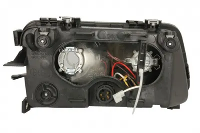 Far Stanga (H1 H7, electric, fara motoras, culoare interior: cromat) potrivit AUDI A3