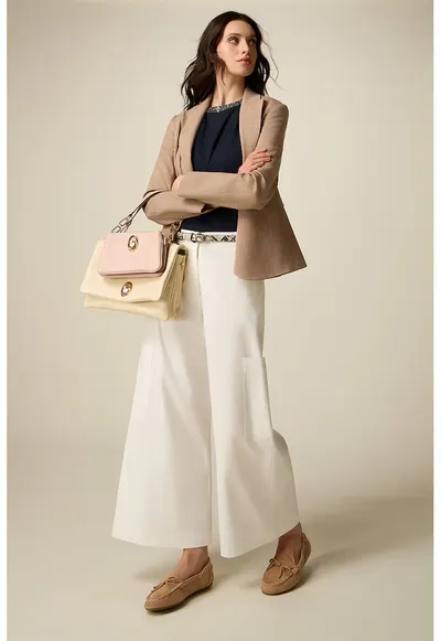 Pantaloni crop cu croiala ampla - Alb
