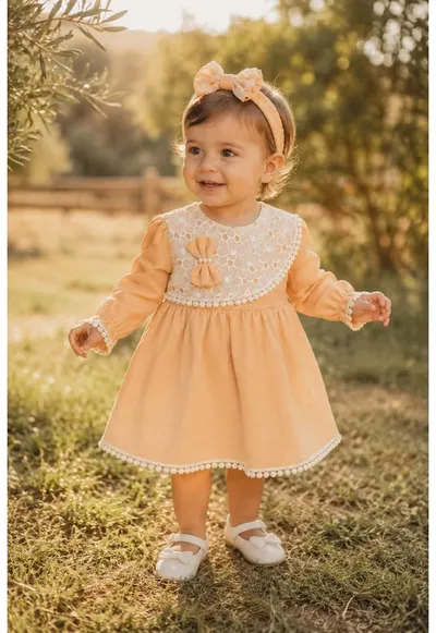 Rochie bebe fetita din muselina piersica cu dantela si bentita pentru botez aniversare